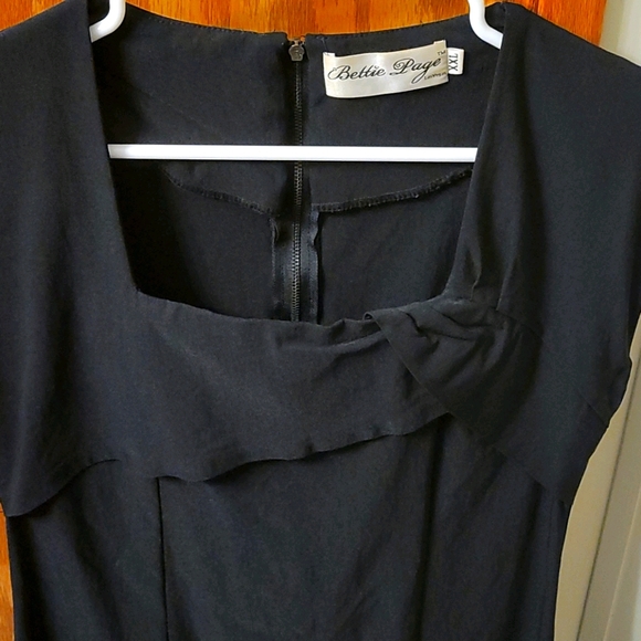 Bettie Page Dress - Picture 3 of 3